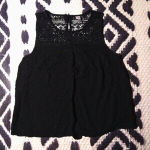 Old Navy Crochet Yoke Black Sleeveless Shirt